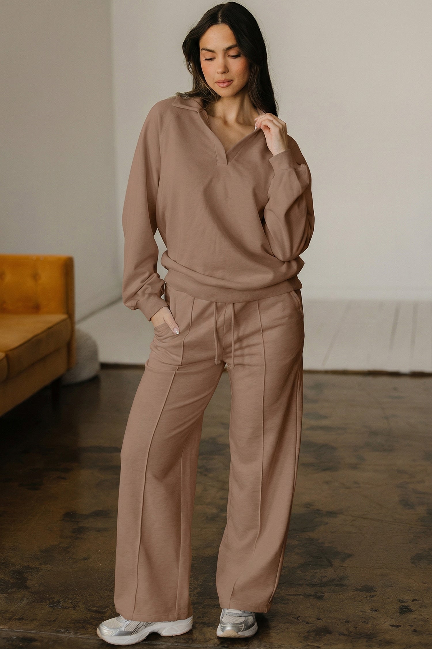 Bright Pink Polo Collar V Neck Pullover and Drawstring Sweatpants Set